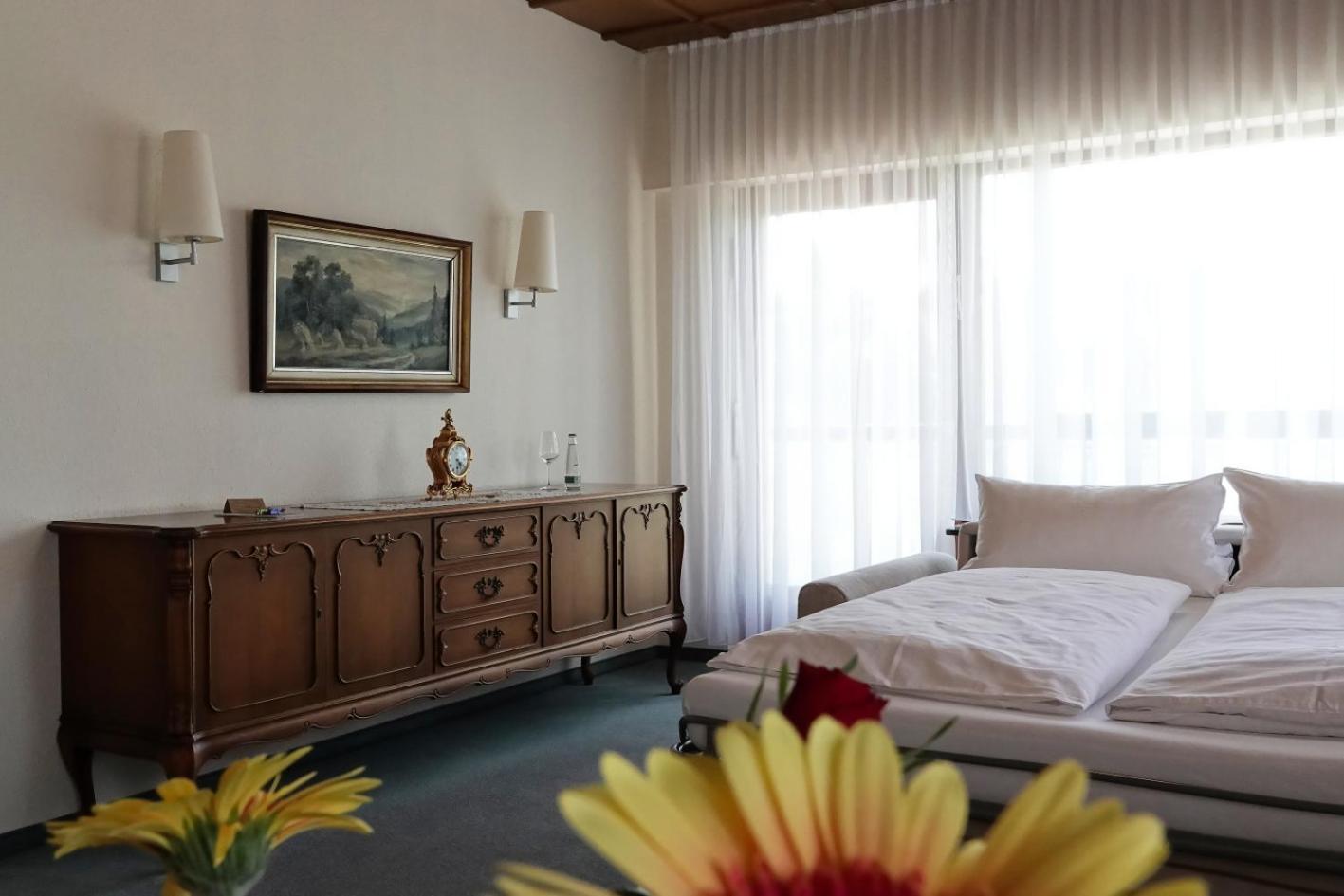 Hotel-Restaurant Zum Kirschbaum Rottendorf Dış mekan fotoğraf
